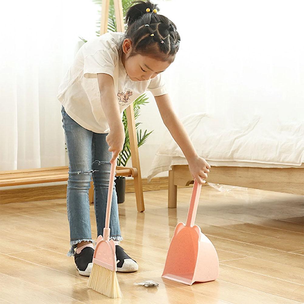 Giocattoli per Bambini Set Min - Kids Outdoor Broom recensione e prezzo