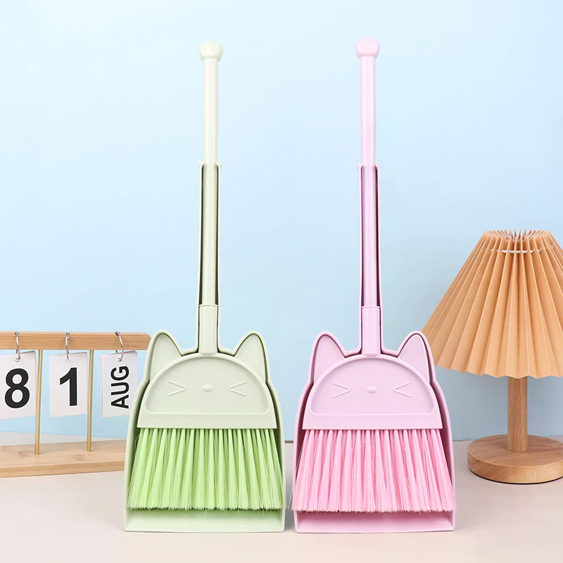 Set di 1 Kit Mini Scopa e Pale - Kids Outdoor Broom recensione e prezzo